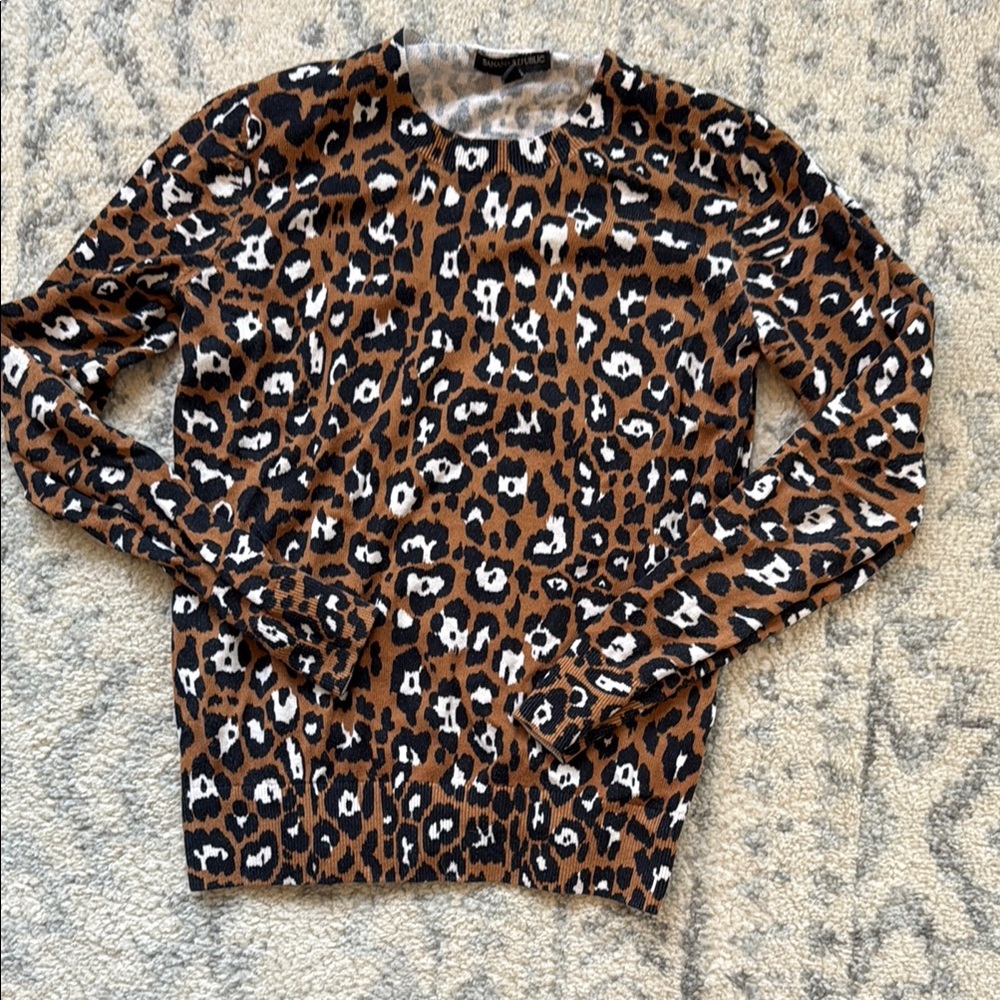 Leopard Print Women's Sweater